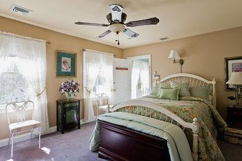 Annabelle Bed & Breakfast Сэндвич Экстерьер фото